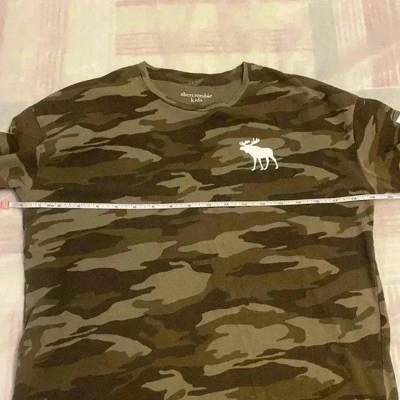 Abercrombie&Fitch Kids  (measurements are on the pictures) - Picture 4 of 10